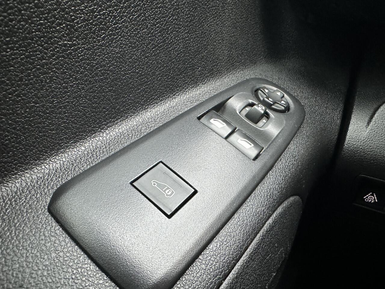 Citroen BERLINGO 1.5 BlueHDI Automaat 130pk Driver XL All-in Prijs Camera/Cruise/Apple Carplay, Android auto/Keyless/Navi/HUD Eurorepar