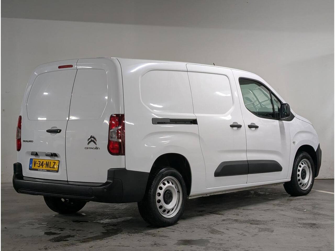 Citroen BERLINGO XL L2 Club 1.5 BlueHDi 130pk 1.000kg | 3-ZITS | CAMERA | NAVI | CRUISE CONTROL | PDC V+A | APPLE CARPLAY / ANDROID AUTO | AIRCO | DAB+