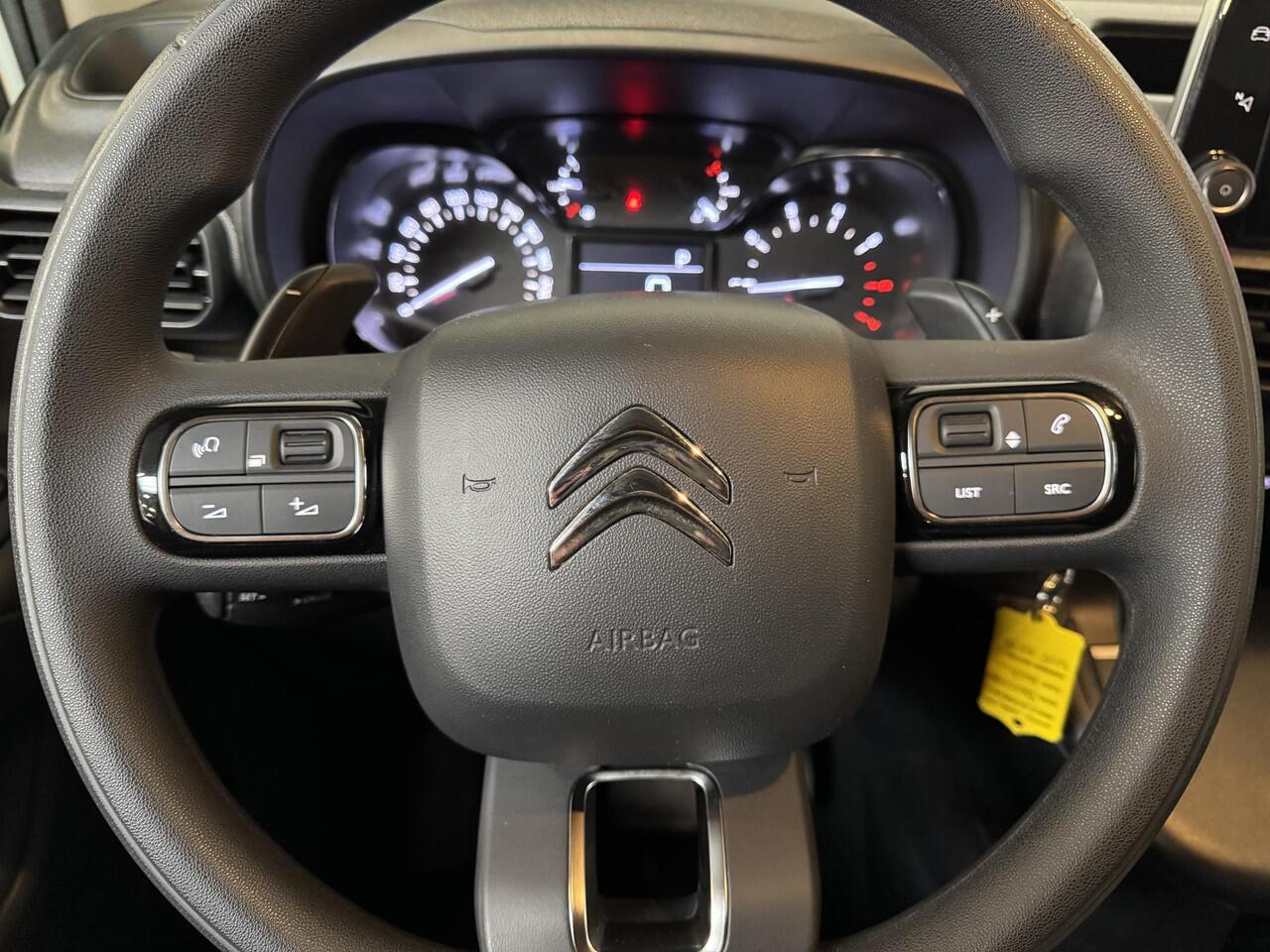 Citroen BERLINGO 130PK Automaat L2 Navigatie Apple carplay/ Android Auto Cruise control Trekhaak parkeersensoren 3-Zits Euro6