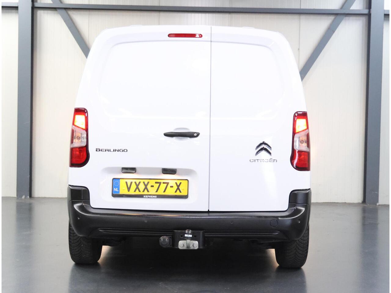 Citroen BERLINGO 1.5 BlueHDi 100PK S&S L1 | 1ste Eigenaar | AppleCarplay/AndroidAuto | Parkeersensoren | Airco | Armsteun | Houtenlaadvloer | Cruise Control | Bluetooth | Mistlampen | Zijschuifdeur Rechts |