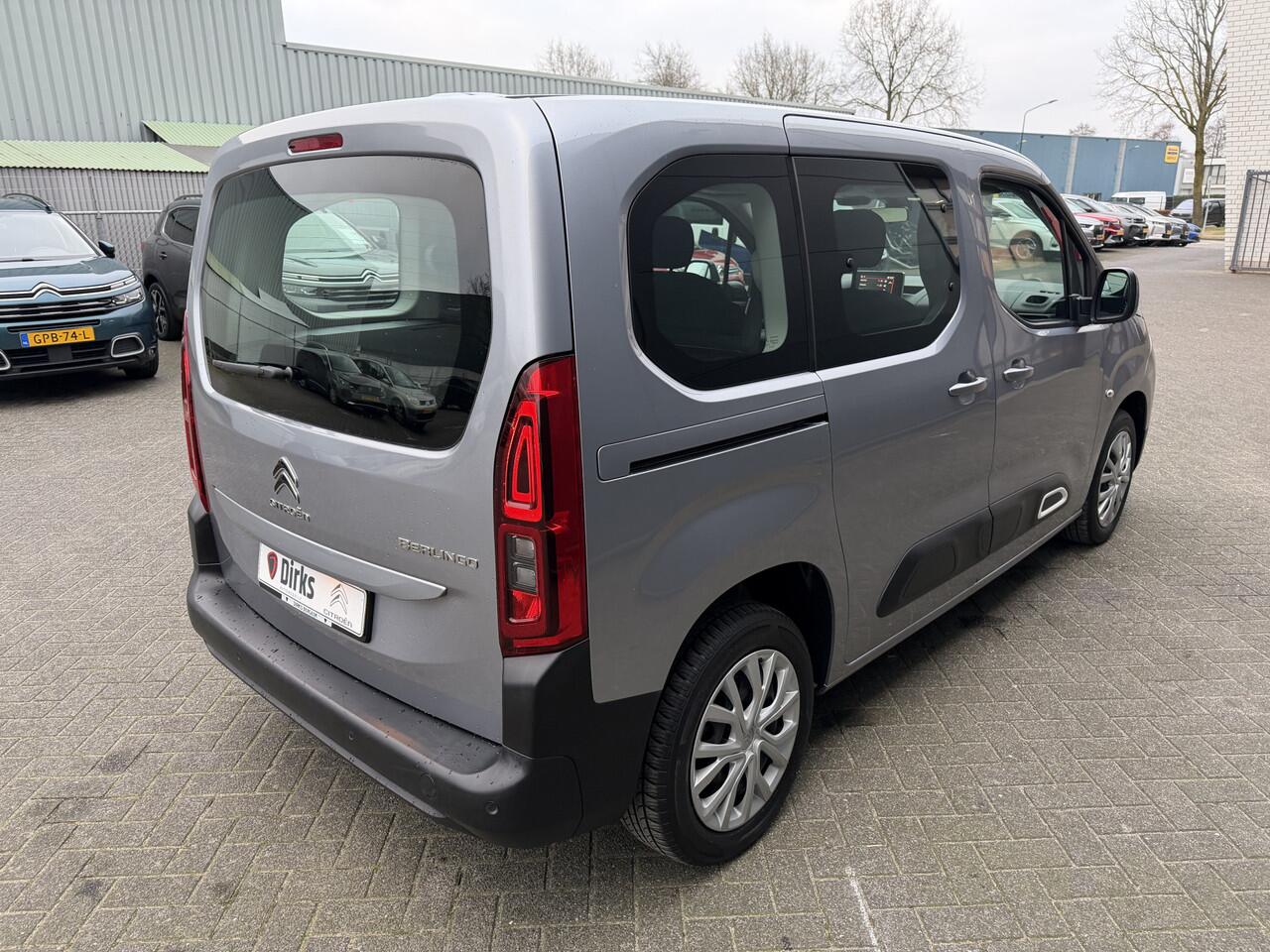 Citroen BERLINGO 110pk Feel (Airco - Navigatie via APP - Parkeersensoren - Cruise Controle - 2x schuifdeuren)