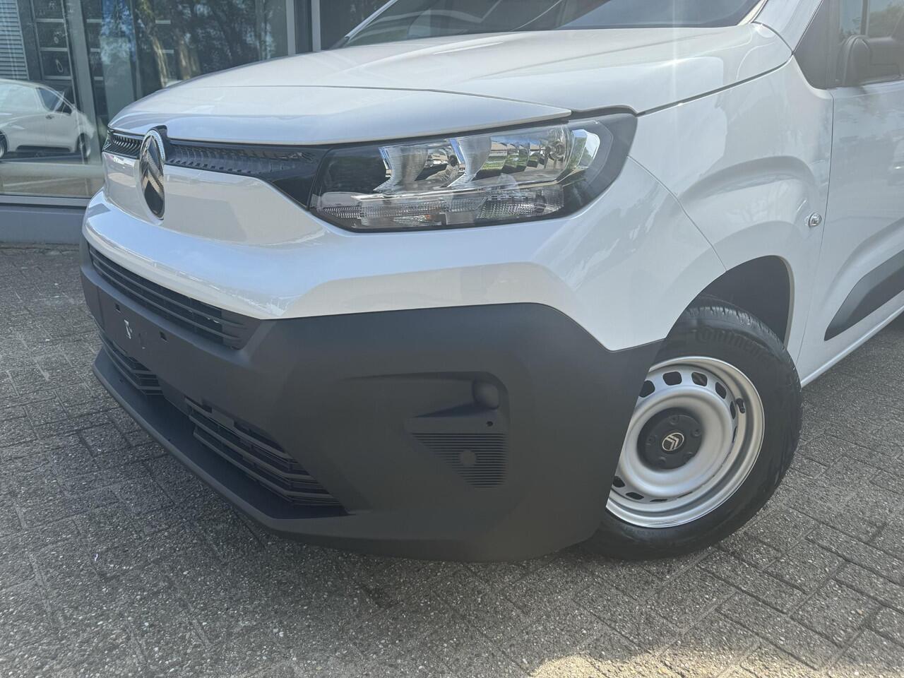 Citroen BERLINGO L1 1.5 BlueHDi 100pk | BPM vrij | Multimedia | Apple Carplay | Android Auto | Climate control | Keyless entry | Draadloze telefoonlader | Bluetooth | DAB+ radio | Achteruitrijcamera | Parkeersensoren achter | Airco | Cruise control | Reservewiel