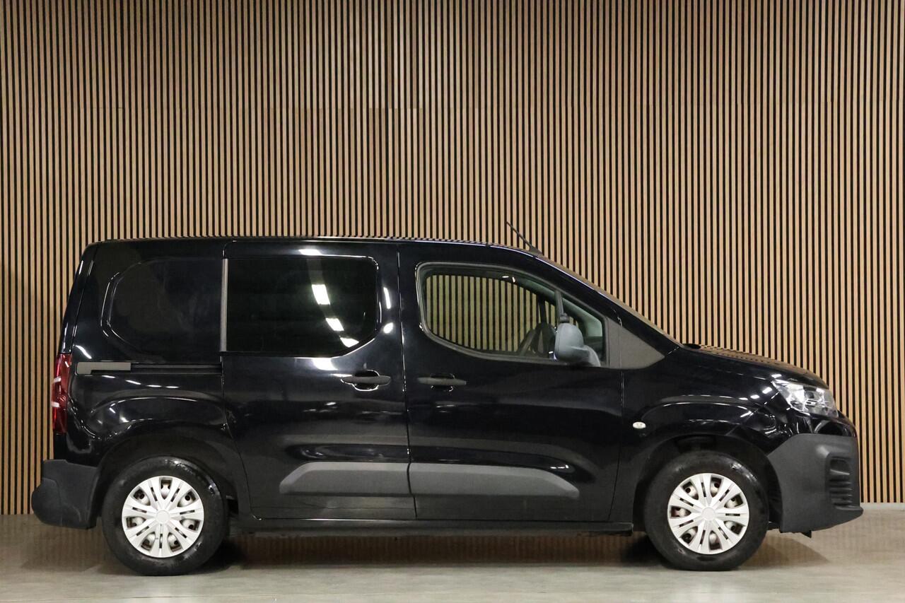 Citroen BERLINGO 1.6 BlueHDI | Marge | BPM / BTW Vrij | Rolstoelbus | Liftsysteem | Navigatie | CarPlay | Airco | Cruise control | Elek. ramen | Euro 6 | Nieuwe APK | NAP Logisch | NL Auto