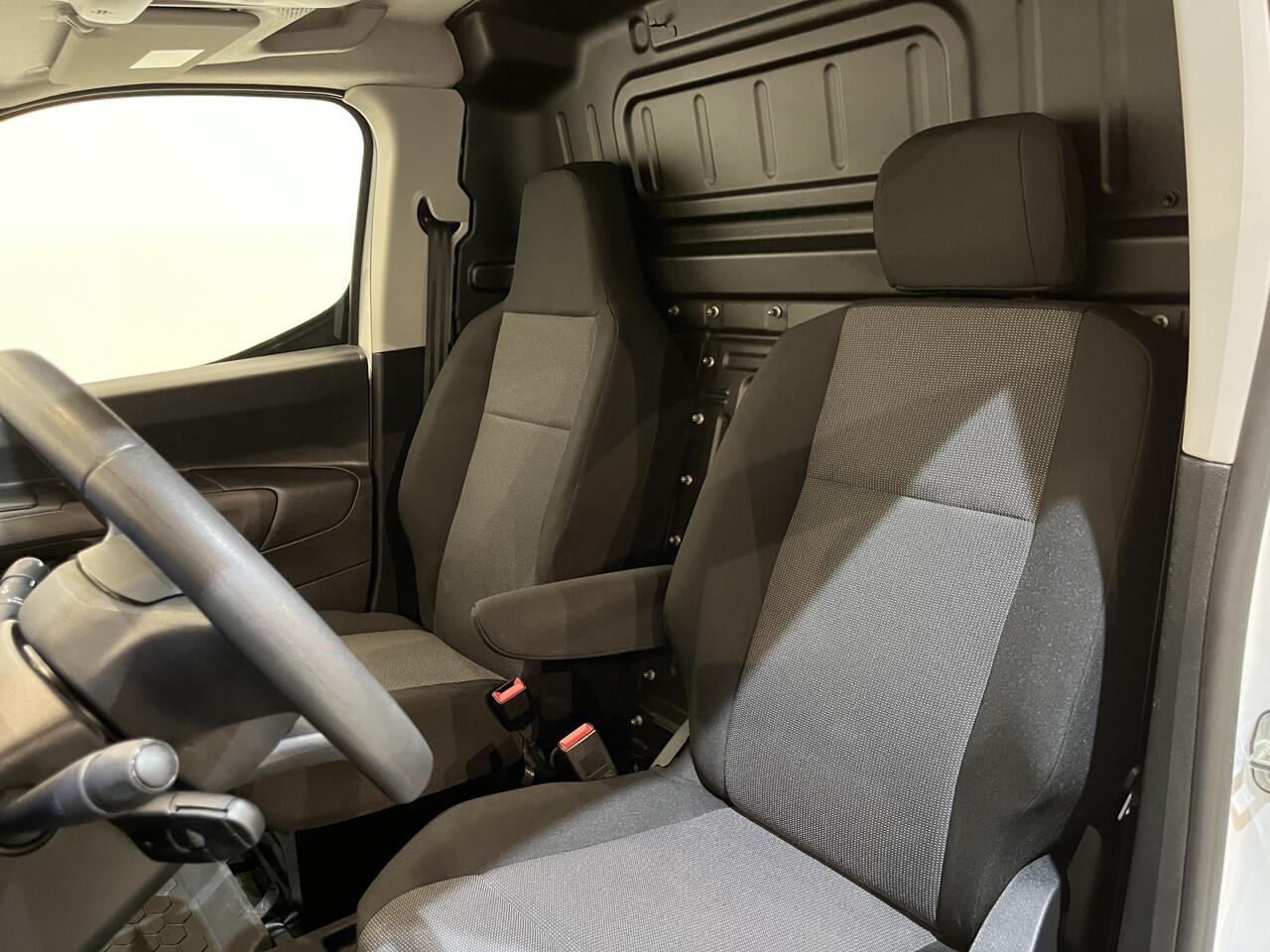 Citroen BERLINGO ë-Berlingo L1 Control 50 kWh 136 PK / 100% Elektrisch !! / Airco / Cruise Control / PDC / 25.000 KM !!