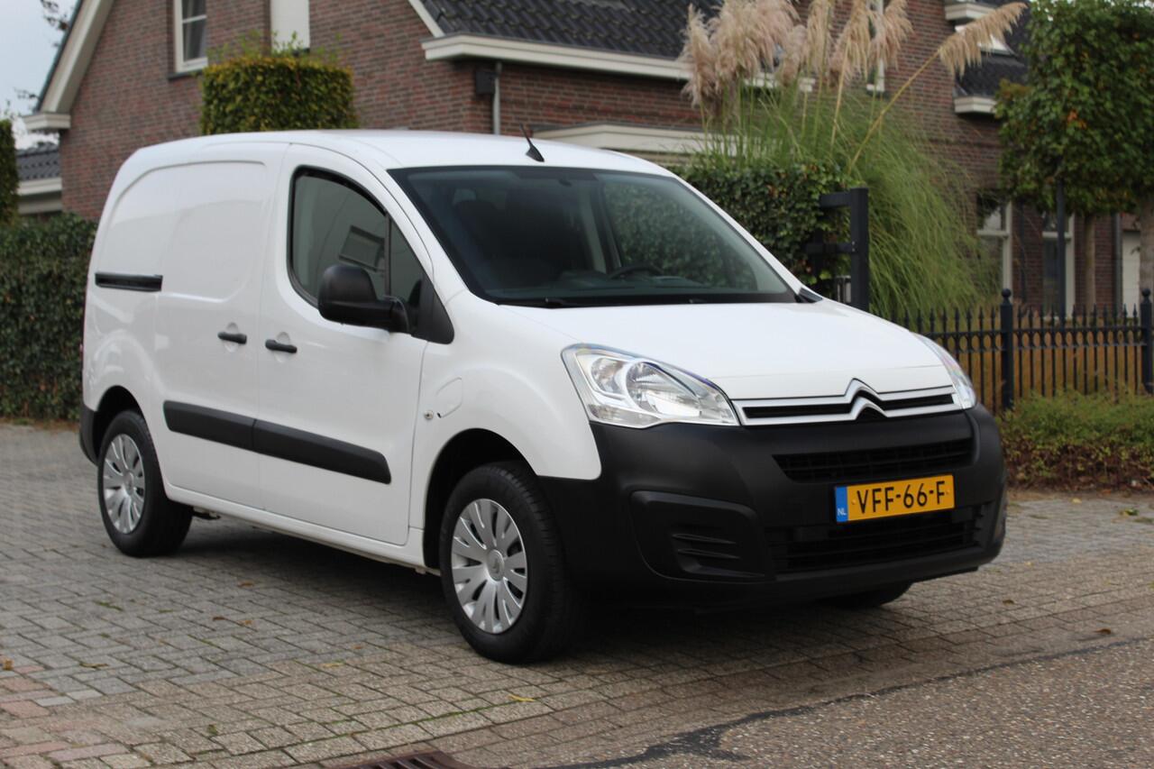 Citroen BERLINGO e-Berlingo - Full Electric Club 23kWh ? snelladen ? 3-zits ? clima ? navigatie