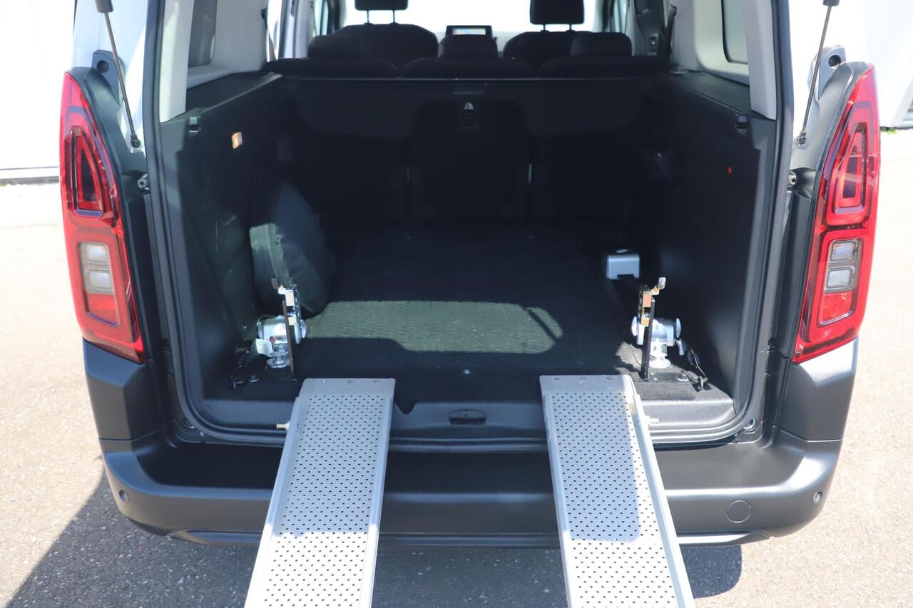 Citroen BERLINGO ë-Berlingo XL Feel 50 kWh Rolstoel Auto Oprijplaten Inrichting Carplay Android Navigatie Airco Cruise Bluetooth Parkeersensor