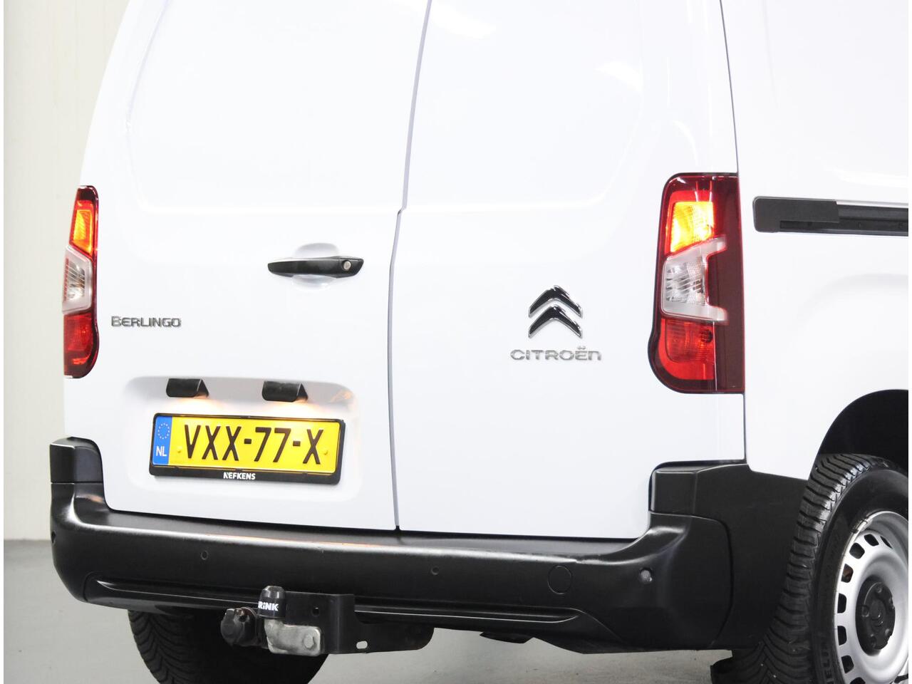 Citroen BERLINGO 1.5 BlueHDi 100PK S&S L1 | 1ste Eigenaar | AppleCarplay/AndroidAuto | Parkeersensoren | Airco | Armsteun | Houtenlaadvloer | Cruise Control | Bluetooth | Mistlampen | Zijschuifdeur Rechts |
