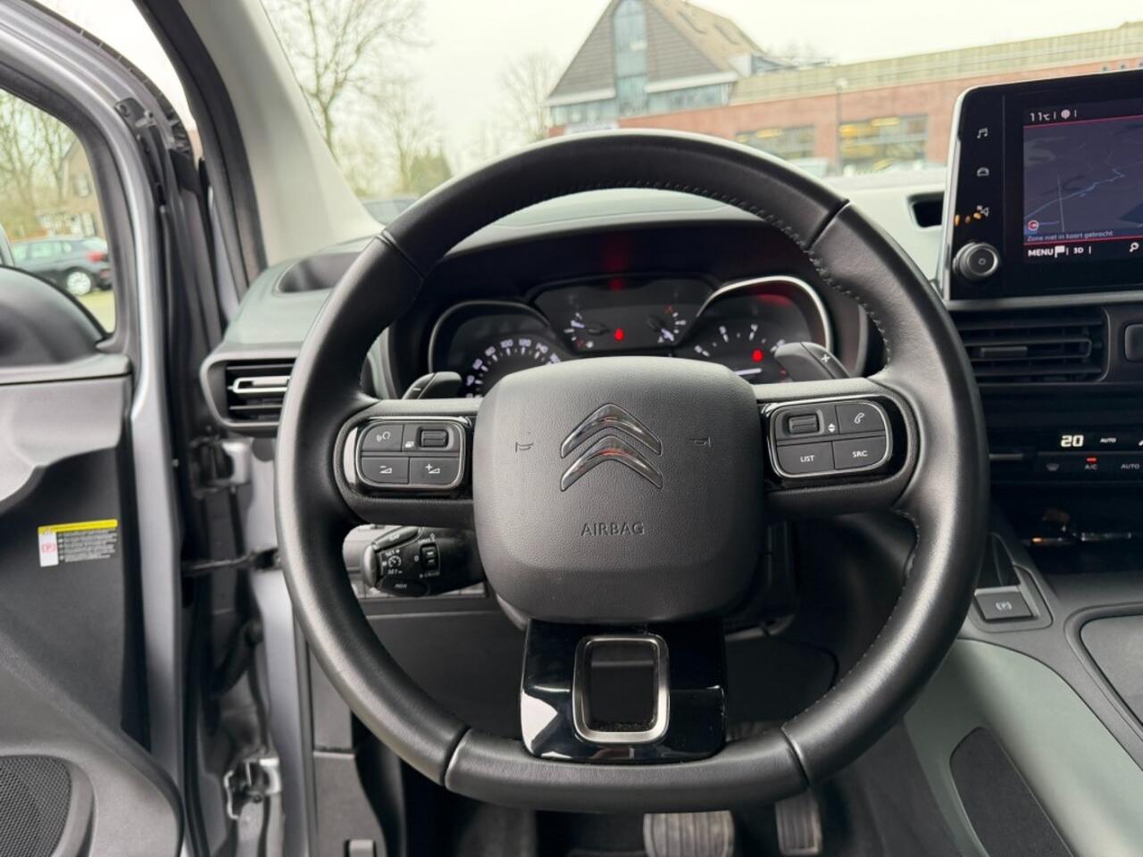 Citroen BERLINGO 1.2 130pk Automaat XTR Navi Carplay Airco(ECC) bj2021