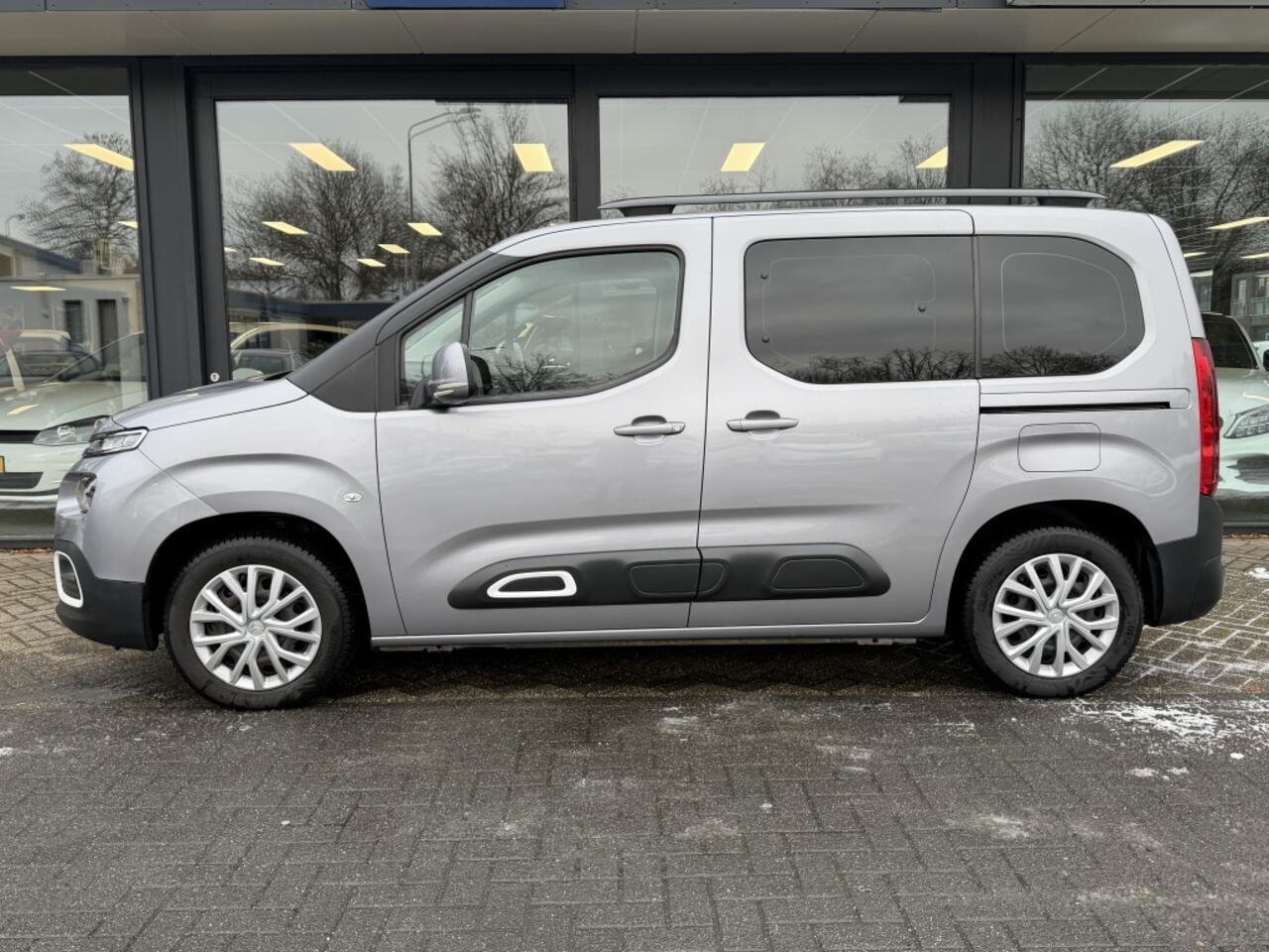 Citroen BERLINGO 1.2 PureTech Shine 4x All seasons ''Topstaat'' Clima/Cruise.