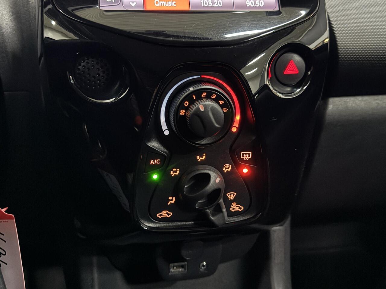 Citroen C1 1.0 VTi Feel AIRCO CRUISE CARPLAY GROOT-SCHERM NAVI CAMERA