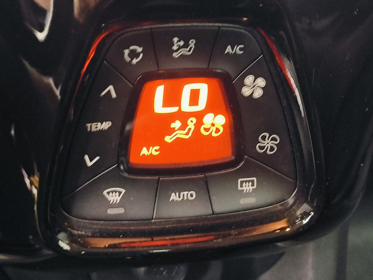 Citroen C1 1.0 VTi Urban Ride uit 2020 Rijklaar + 12 maanden Bovag-garantie Henk Jongen Auto's in Helmond, al 50 jaar service zoals 't hoort!