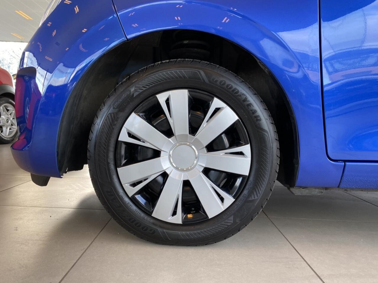 Citroen C1 1.0 VTi Feel,Apple Carplay/Android Auto,Achteruitrijcamera,Snelheidsbegrenzer,Airco,Bleutooth,Elektrischpakket,Aux Ipod Aansluiting