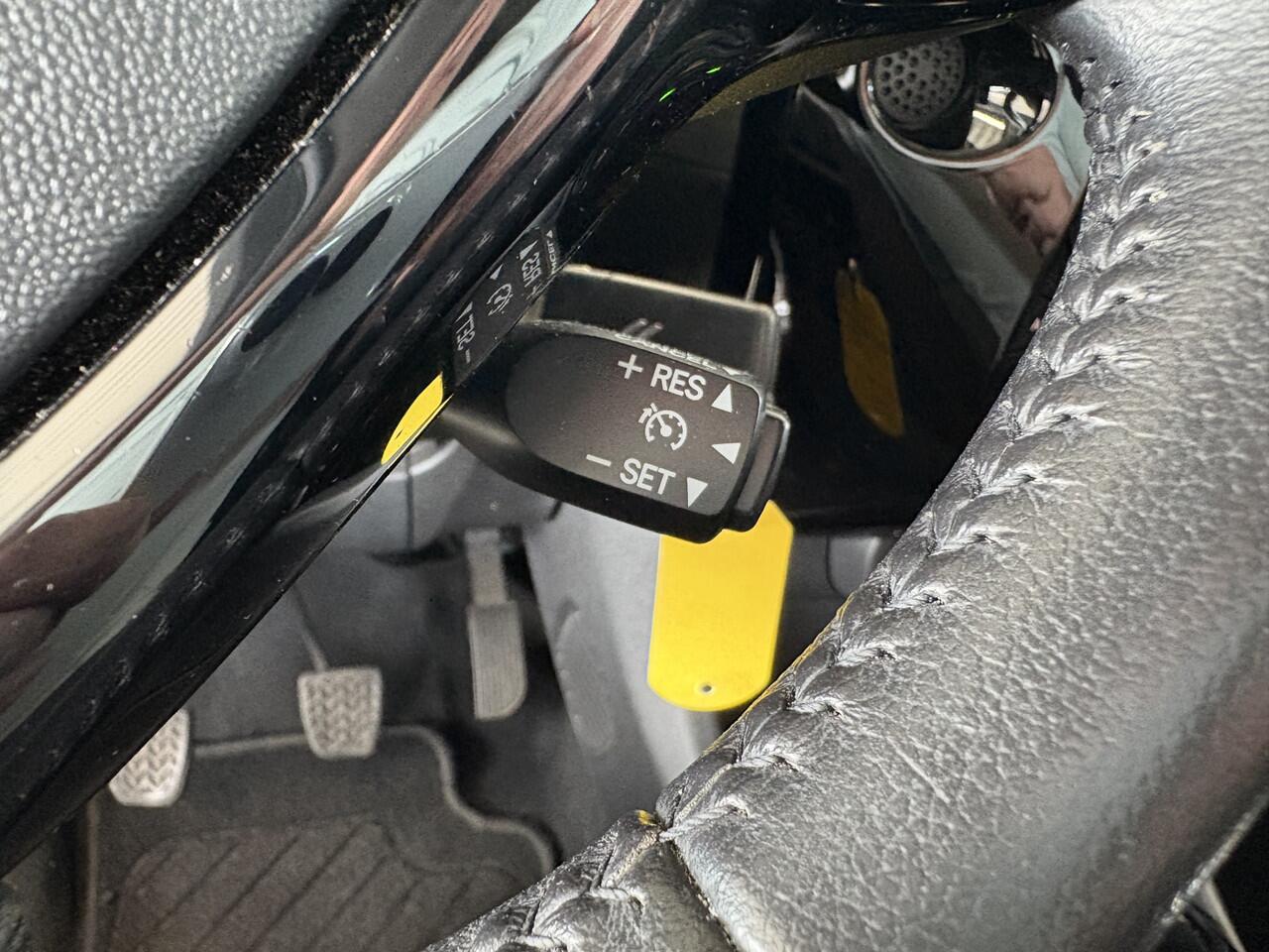 Citroen C1 1.0 VTi Comfort Look 5-drs. AIRCO/MEDIA/PRIVACYGLASS