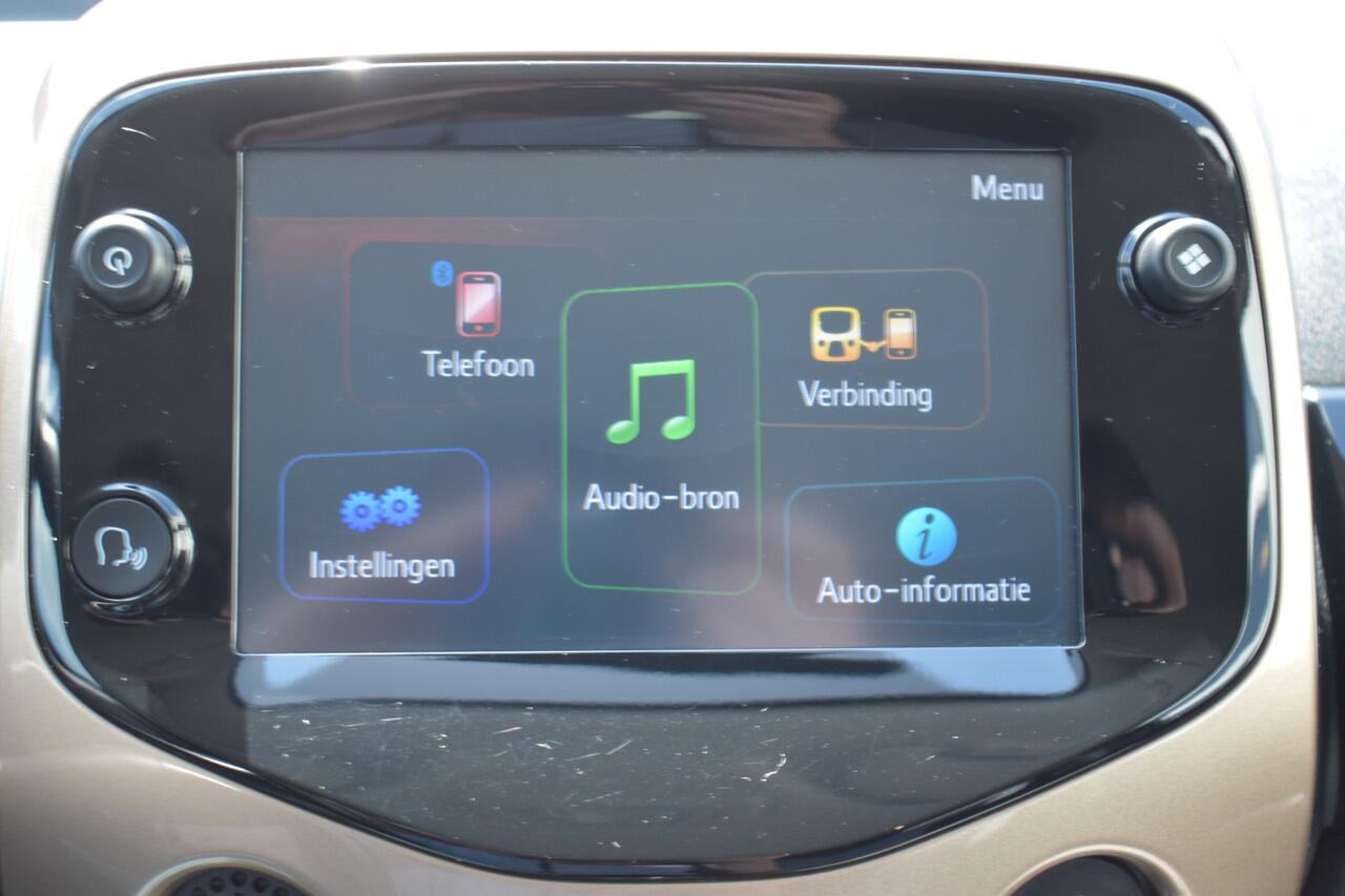 Citroen C1 1.0 VTi Shine | Origins .| Airco | Camera | Apple carplay-Android auto |