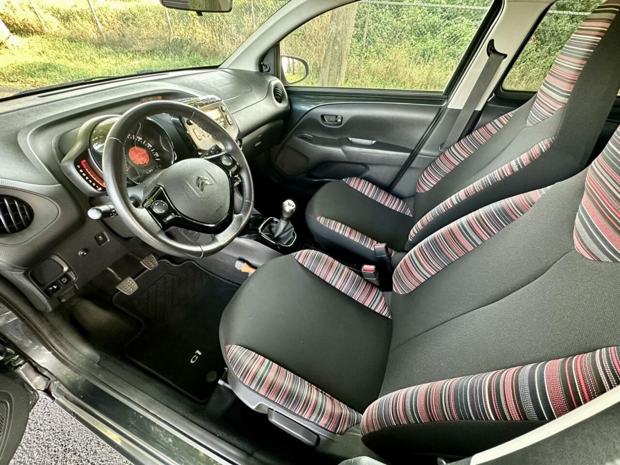 Citroen C1 1.0 VTi Feel | Airco | Bluetooth | Zwarte velgen | Parkeersensor | Rijklaar!