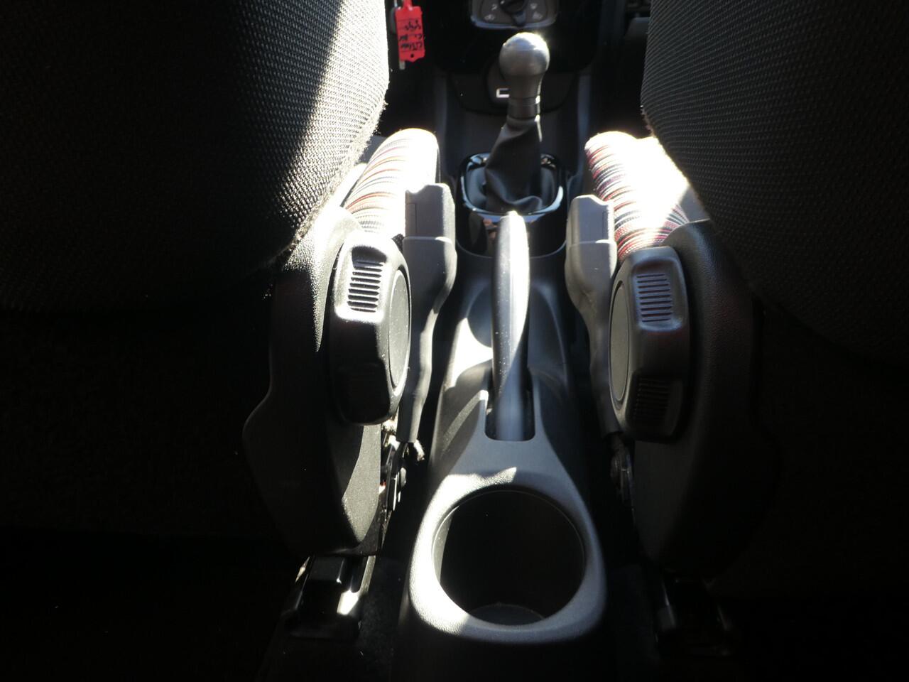 Citroen C1 1.0 Airscape Shine Cabrio, Airco, Cruise control, PDC, Android/Carplay