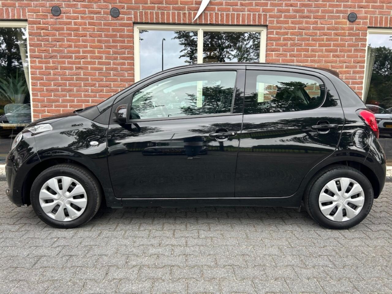 Citroen C1 1.0 VTi Feel RIJKLAAR INCL. GARANTIE / AIRCO / LED / BLUETOOTH
