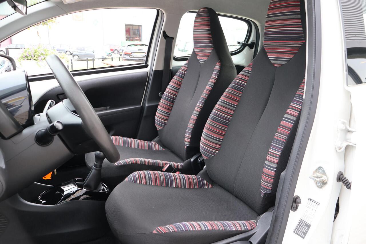 Citroen C1 1.0 Feel 1e Eigenaar | NL-Auto | Volledig Onderh | BTW | Airco | Bluetooth | LED | DAB Radio | Hill-Hold