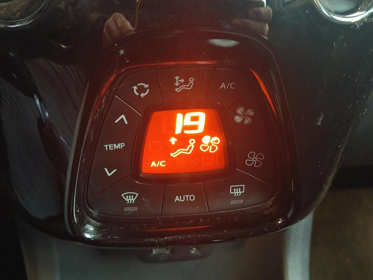 Citroen C1 1.0 VTi Airscape Feel uit 2020 Rijklaar + 12 maanden Bovag-garantie Henk Jongen Auto's in Helmond, al 50 jaar service zoals 't hoort!