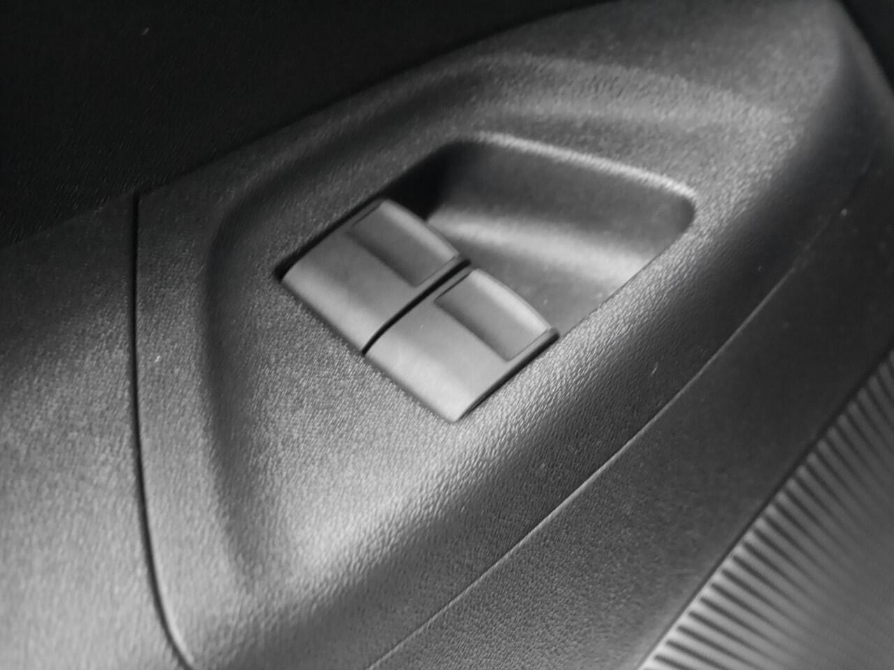 Citroen C1 1.0 VTi Airscape Shine | Cabrio dak | Achteruitrijcamera | Climate control | Lichtmetalen velgen | 5 deurs | Extra getint glas