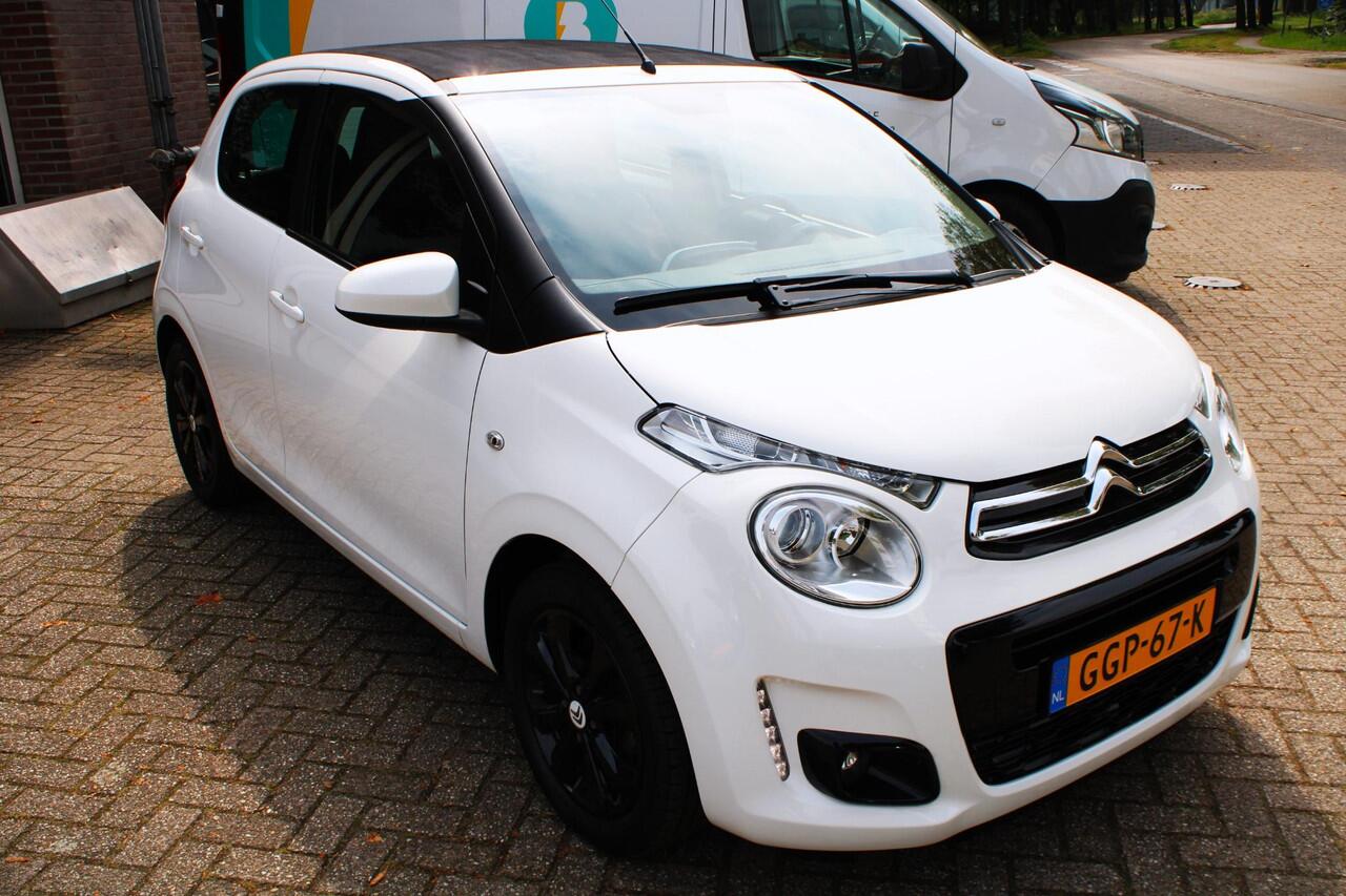 Citroen C1 Airscape Shine Airco, CC, Carplay, NAVI, Elektr. schuif/kantel dak, Parkeersens. A, Leder, 15" LMV
