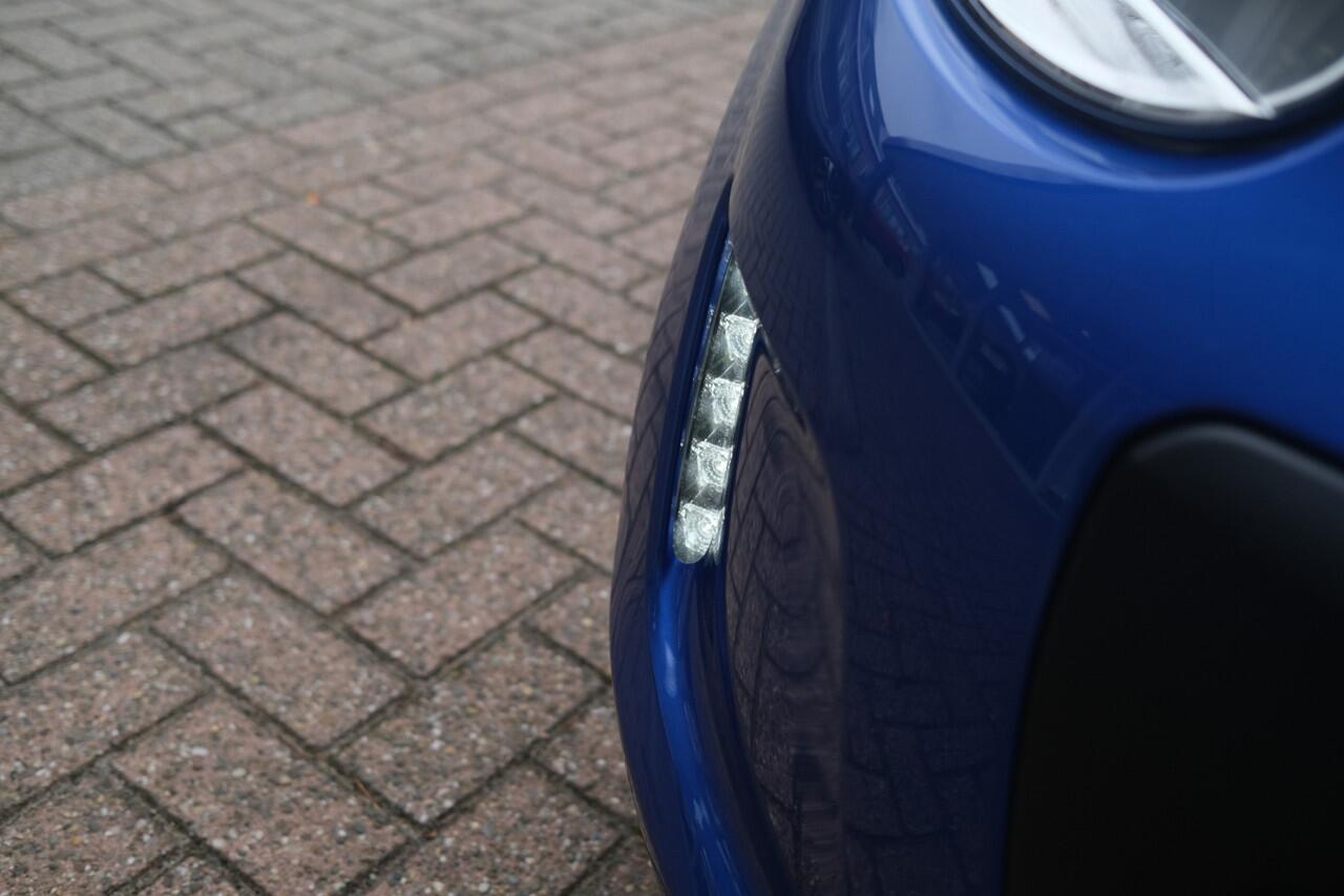 Citroen C1 VTi 72 Feel AppleCarplay | Android Auto | Lichtmetaal 15"