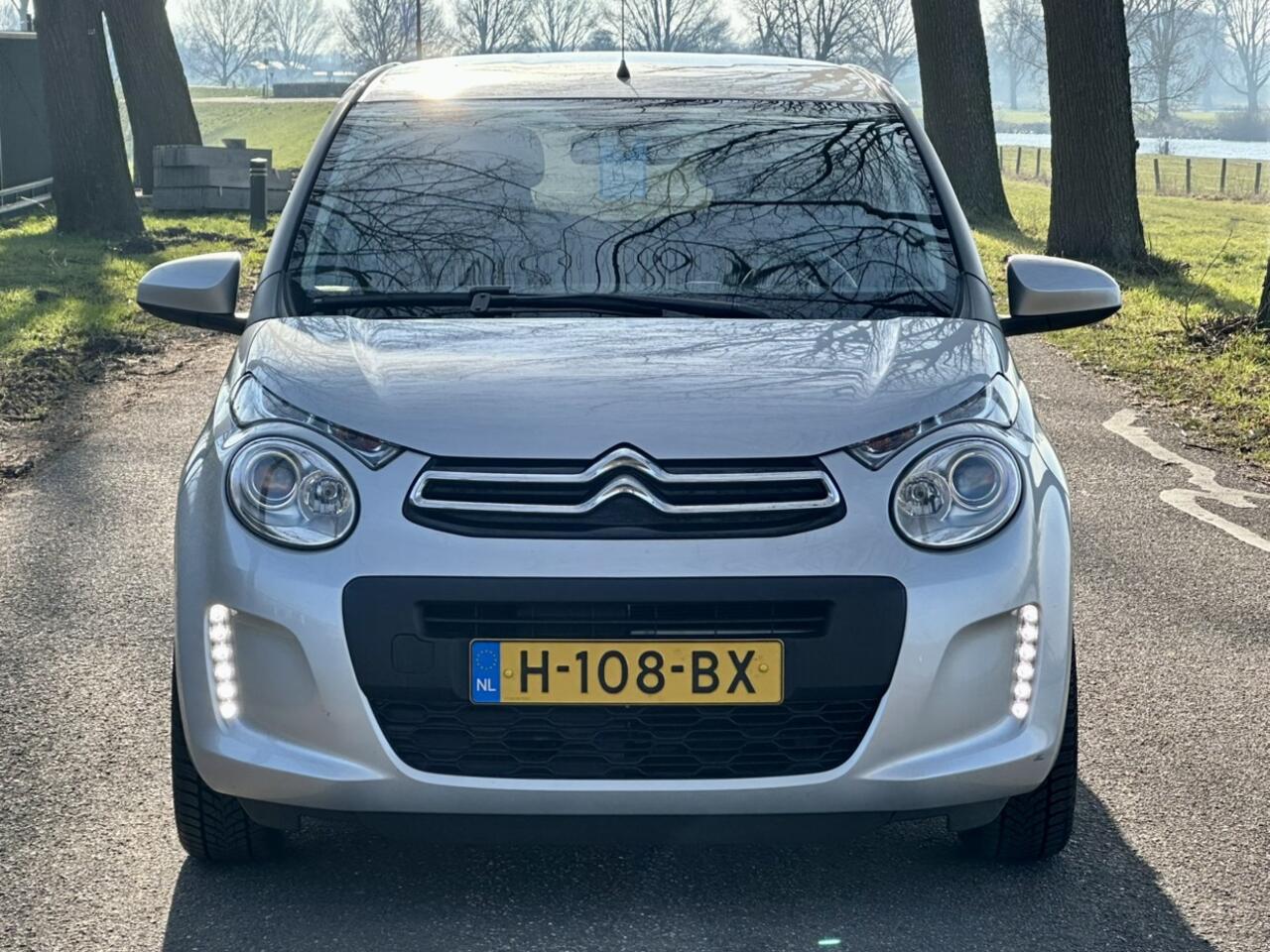 Citroen C1 1.0 VTi Feel | Airco | Lichtmetalen velgen | Bluetooth | LED