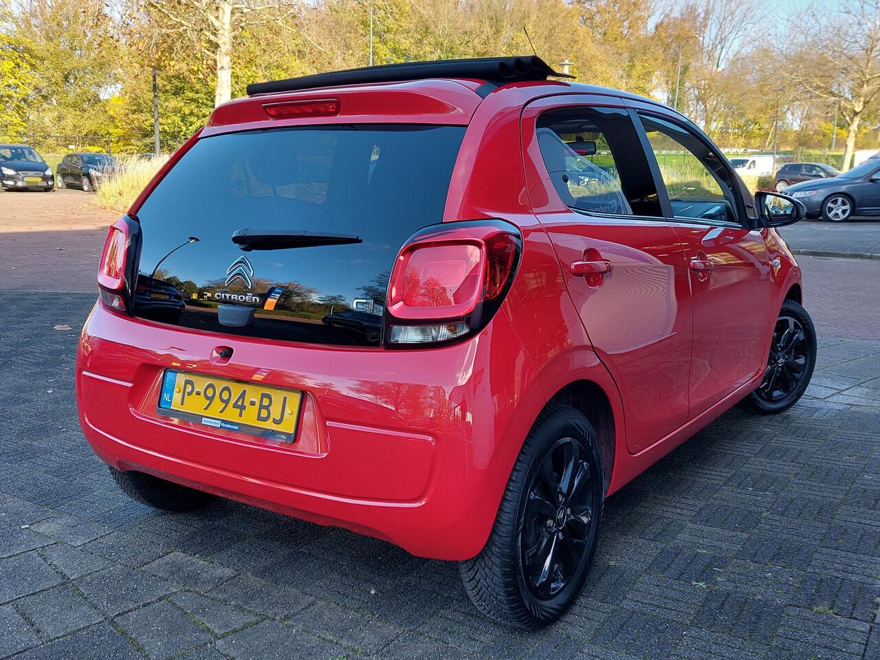 Citroen C1 1.0 VTi 72pk Airscape Shine 5-Deurs | Cabriodak | Apple Carplay + Android Auto | Clima | Achteruitrijcamera | Lichtsensor | Elek.Ramen+Spiegels | Privacy Glass | 15''lm