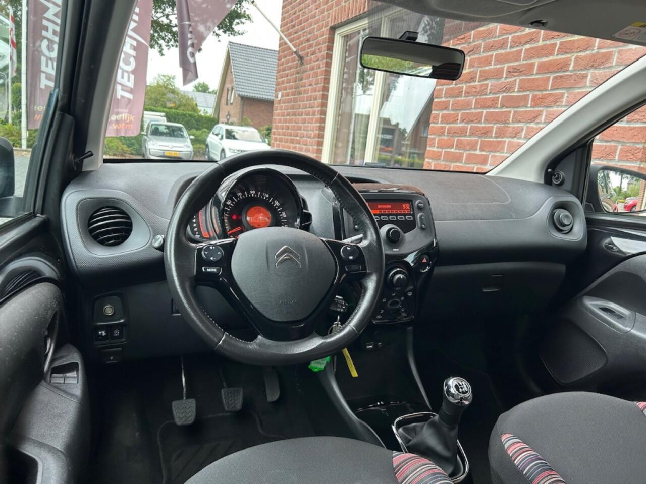 Citroen C1 1.0 VTi Feel RIJKLAAR INCL. GARANTIE / AIRCO / LED / BLUETOOTH