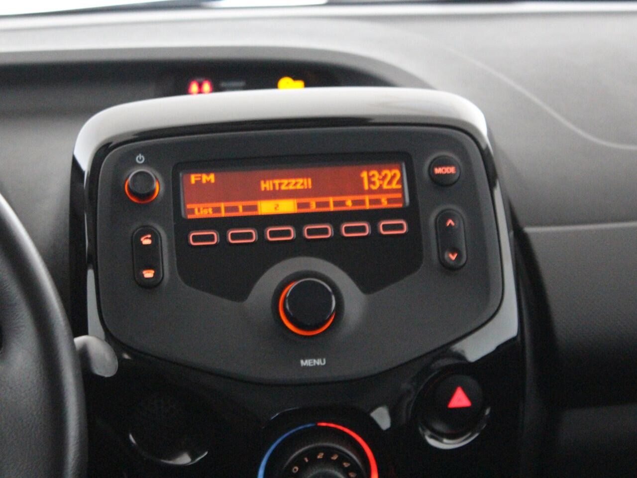 Citroen C1 1.0 VTi Feel | Pack Comfort | Airco |*