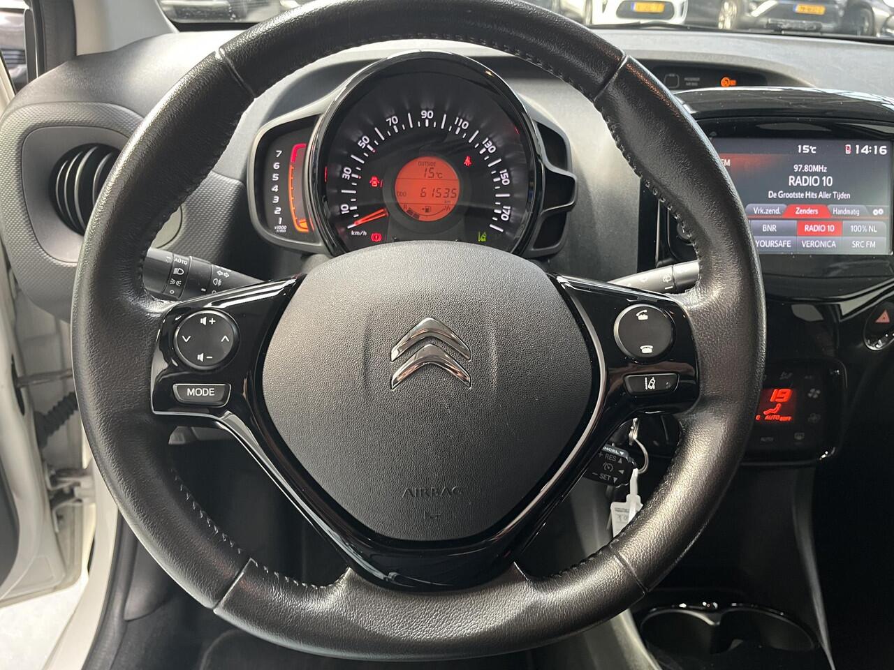 Citroen C1 1.0 VTi Shine , Stoelverwarming, Klimaat Controle, Achteruitrij Camera, Apple Carplay en Android Auto