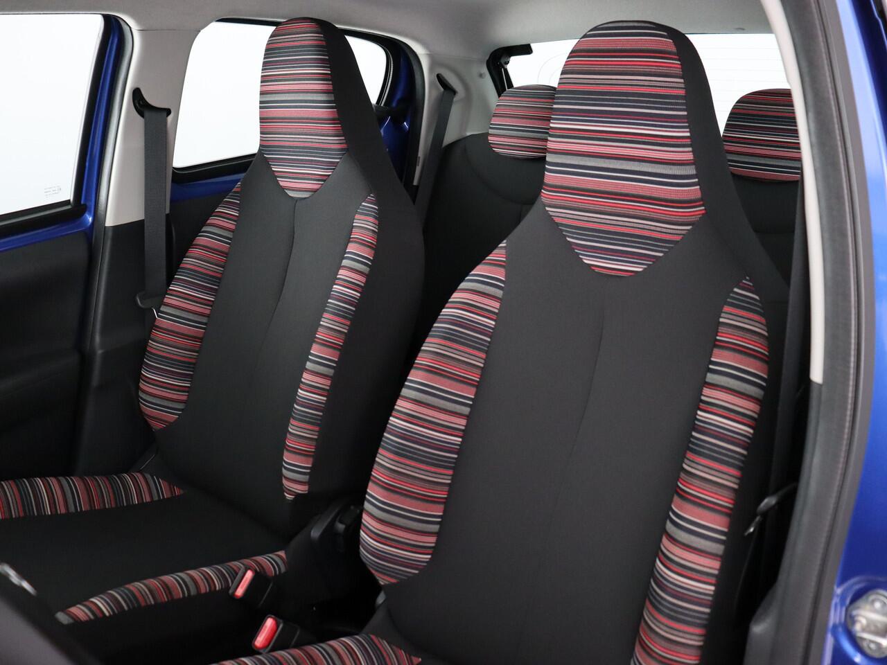 Citroen C1 1.0 VTi Airscape Feel (NL-Auto / Cruise / Bluetooth)