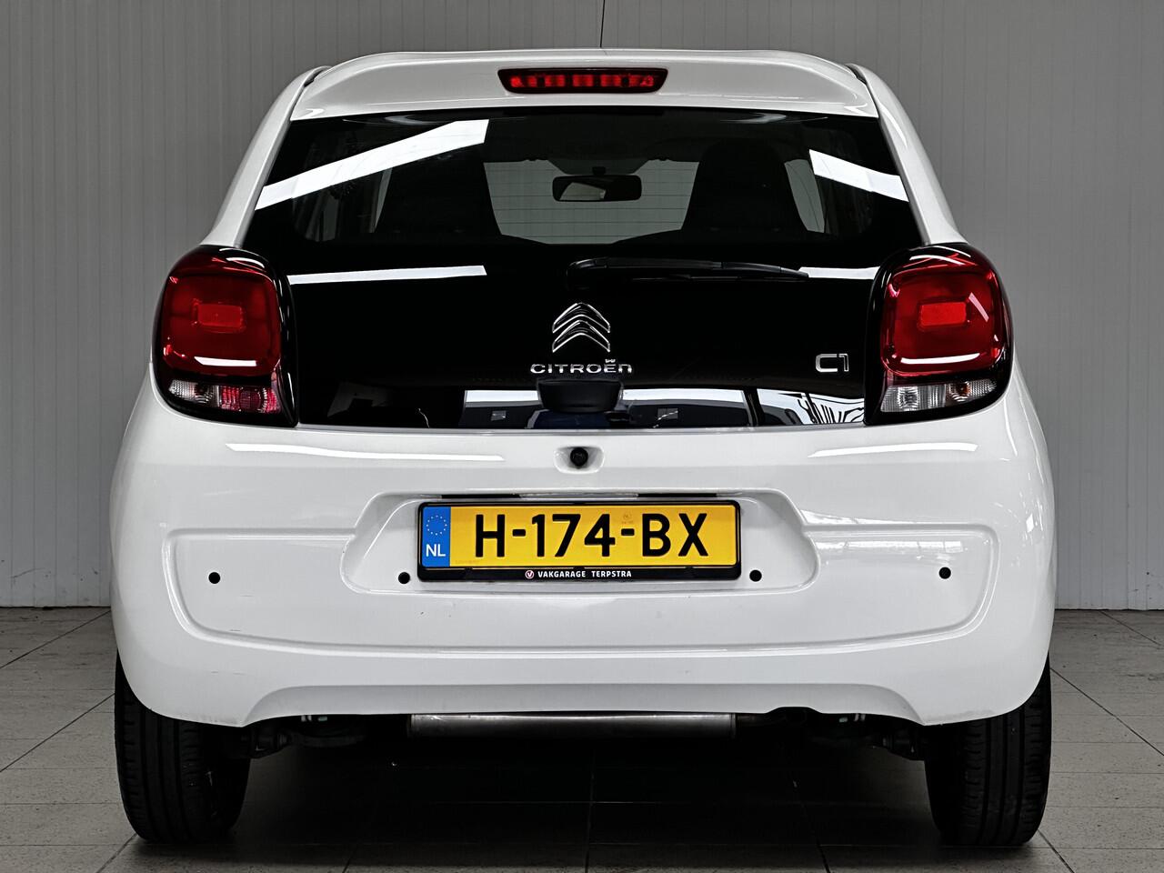 Citroen C1 1.0 VTi Feel /5-Drs /Airco /Elek. ramen voor /C.V. afstand /Bluetooth /AUX & USB /LED Dagrijverl. /Getint glas /Mistlampen /PDC /Isofix.