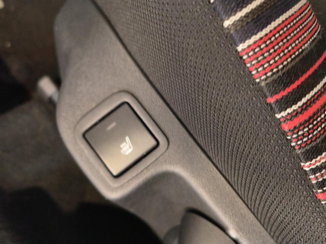 Citroen C1 1.0 VTi Feel uit 2021 Rijklaar + 12 maanden Bovag-garantie Henk Jongen Auto's in Helmond, al 50 jaar service zoals 't hoort!