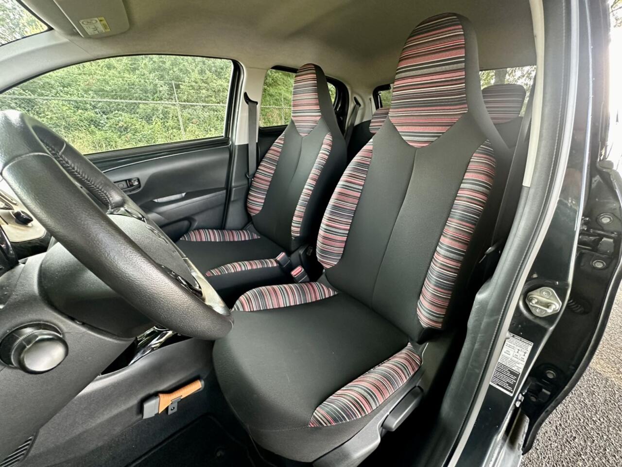 Citroen C1 1.0 VTi Feel | Airco | Bluetooth | Zwarte velgen | Parkeersensor | Rijklaar!