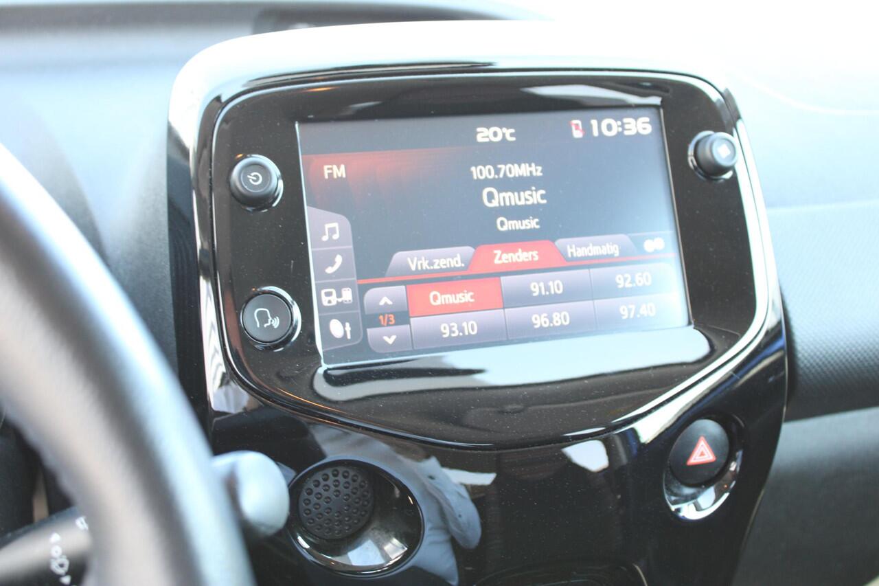 Citroen C1 1.0 VTi Shine LMV/ Grootscherm/ Climate Control