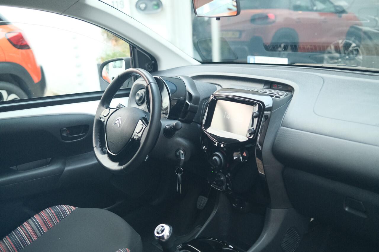 Citroen C1 VTi 72 Feel Touchscreen | Camera