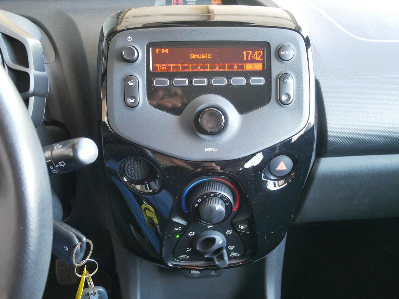 Citroen C1 1.0 VTi Feel, Airco, Bluetooth, 5-Deurs