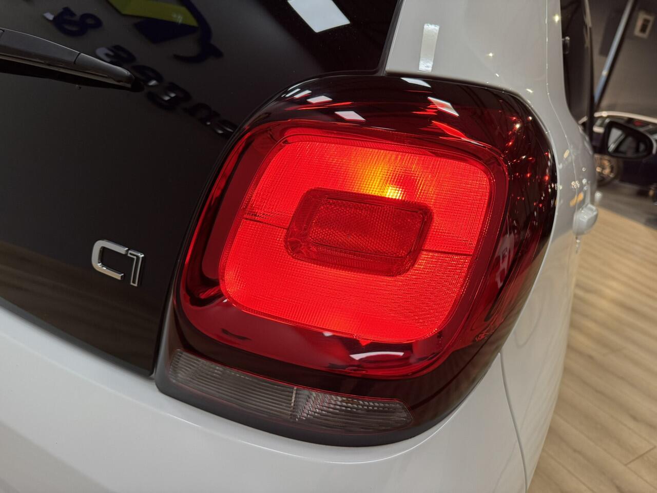 Citroen C1 1.0 VTi Feel Airco | Bluetooth | Isofix | NAP