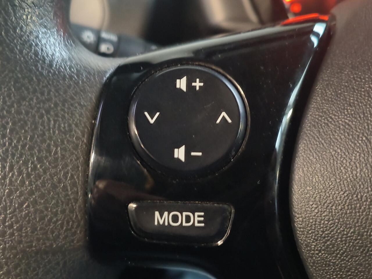 Citroen C1 1.0 VTi Airscape Feel uit 2020 Rijklaar + 12 maanden Bovag-garantie Henk Jongen Auto's in Helmond, al 50 jaar service zoals 't hoort!