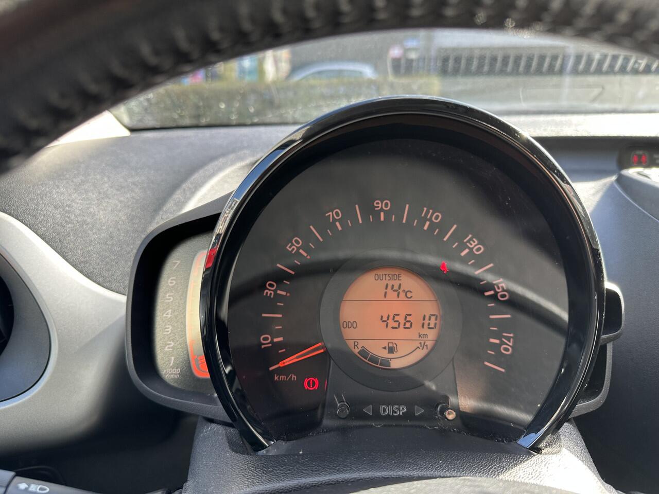 Citroen C1 1.0 e-VTi Feel All-in Prijs Airco/Limiet/Centrale vergrendeling/Getint glas Eurorepar