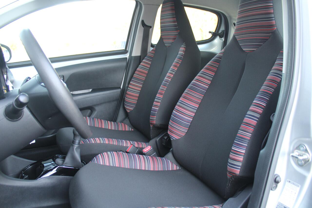 Citroen C1 1.0 VTi Feel Airco | Achteruitrijcamera | DAB | Stoelverwarming