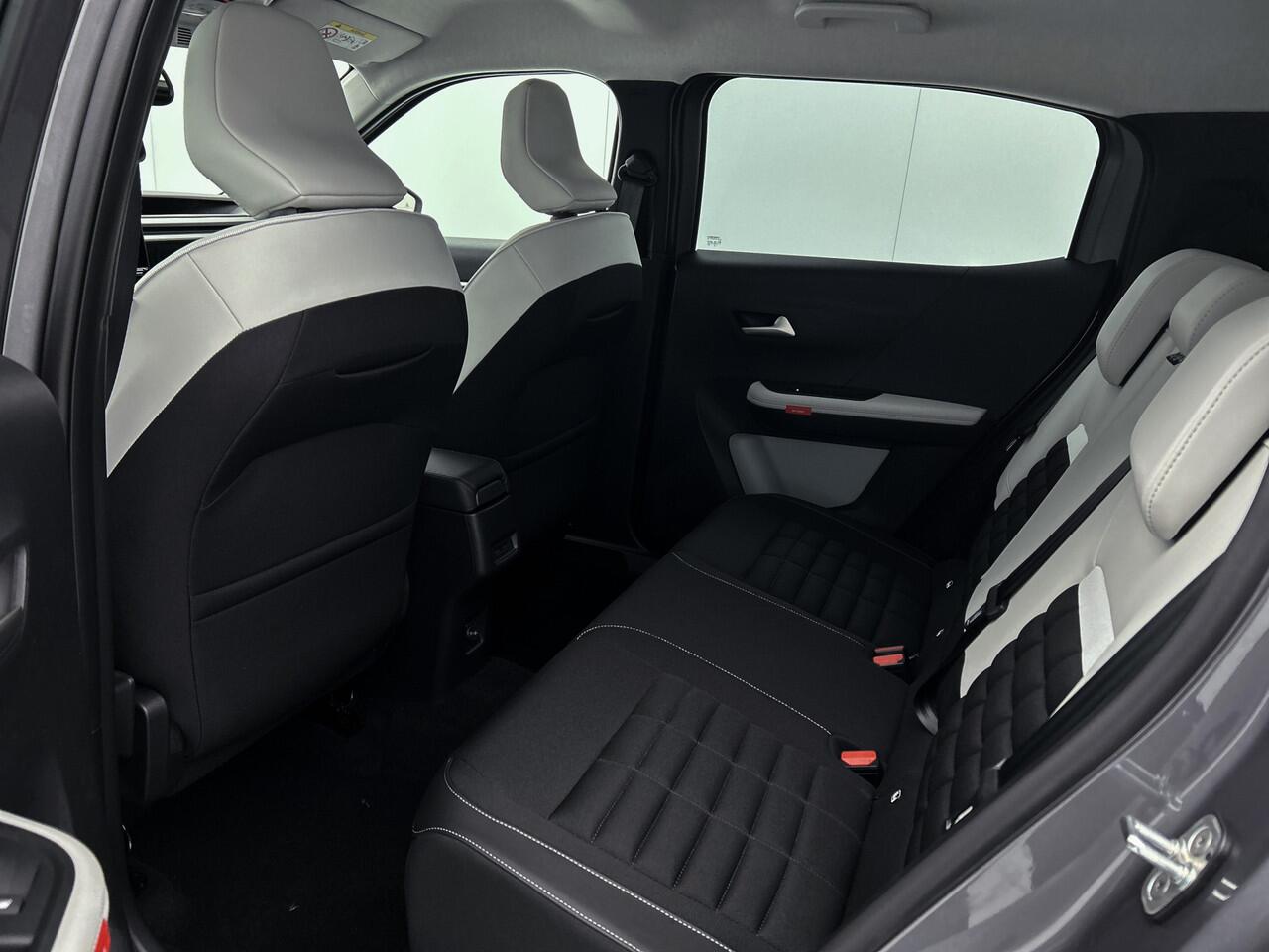 Citroen C3 Aircross Hybrid 145pk Automaat Max | Two Tone | Navigatie | Camera |