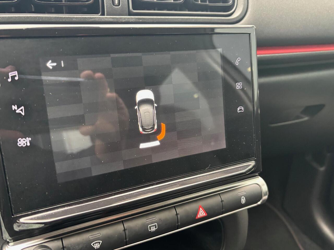 Citroen C3 1.2 PureTech C-Series 110pk | Rijklaar geleverd incl 12 maanden BOVAG garantie! |