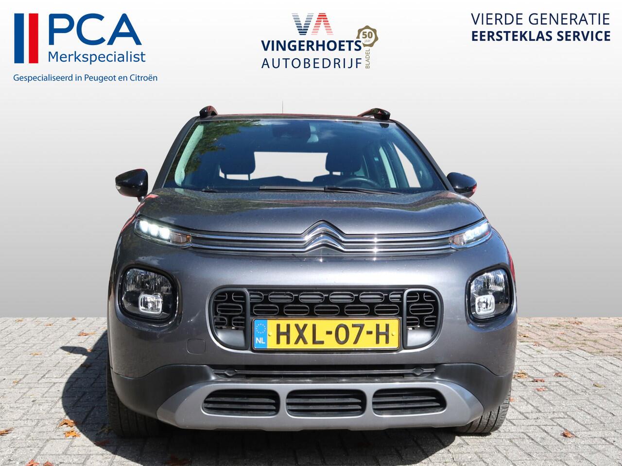 Citroen C3 Aircross 110 Pk benzine * Hoge Zit * HXL-07-H * Navigatie * Climate & Cruise Control * Open Schuifdak * L.M. Velgen * Ook Apple Carplay / Android Auto * Vingerhoets; Vierde Generatie Eersteklas Service !