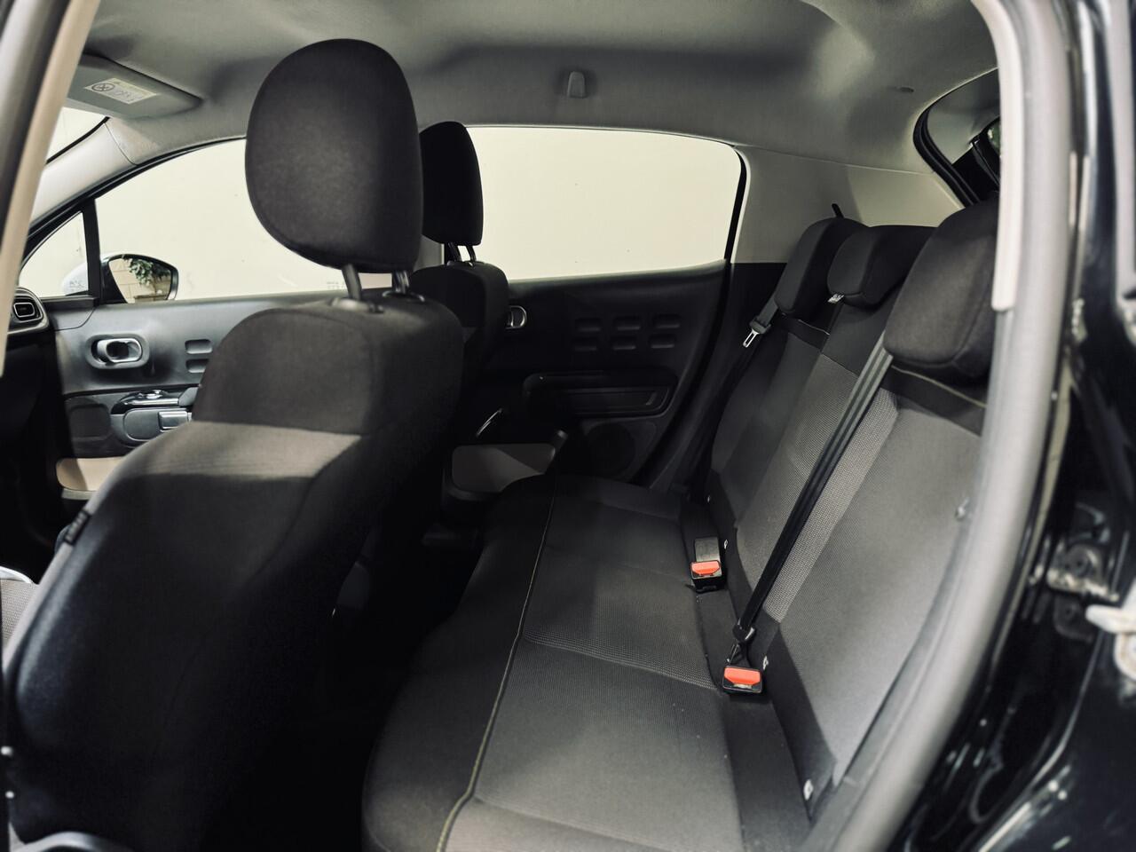 Citroen C3 1.2 PureTech 110PK Shine | LED | CarPlay | Navi