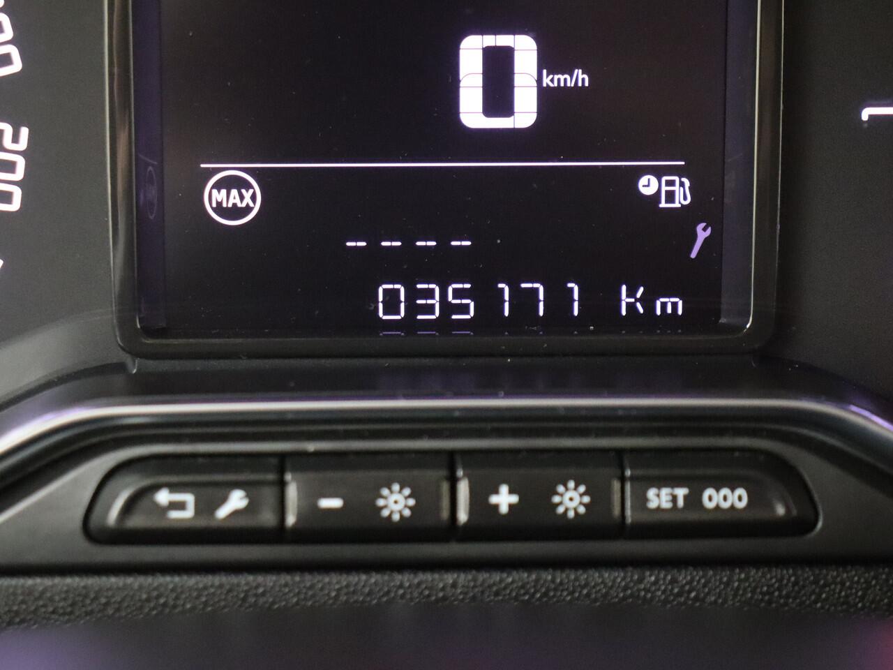 Citroen C3 1.2 PureTech Shine I NAVIGATIE I ACHTERUITRIJCAMERA I L.M. VELGEN I AMBIANCE WOOD I