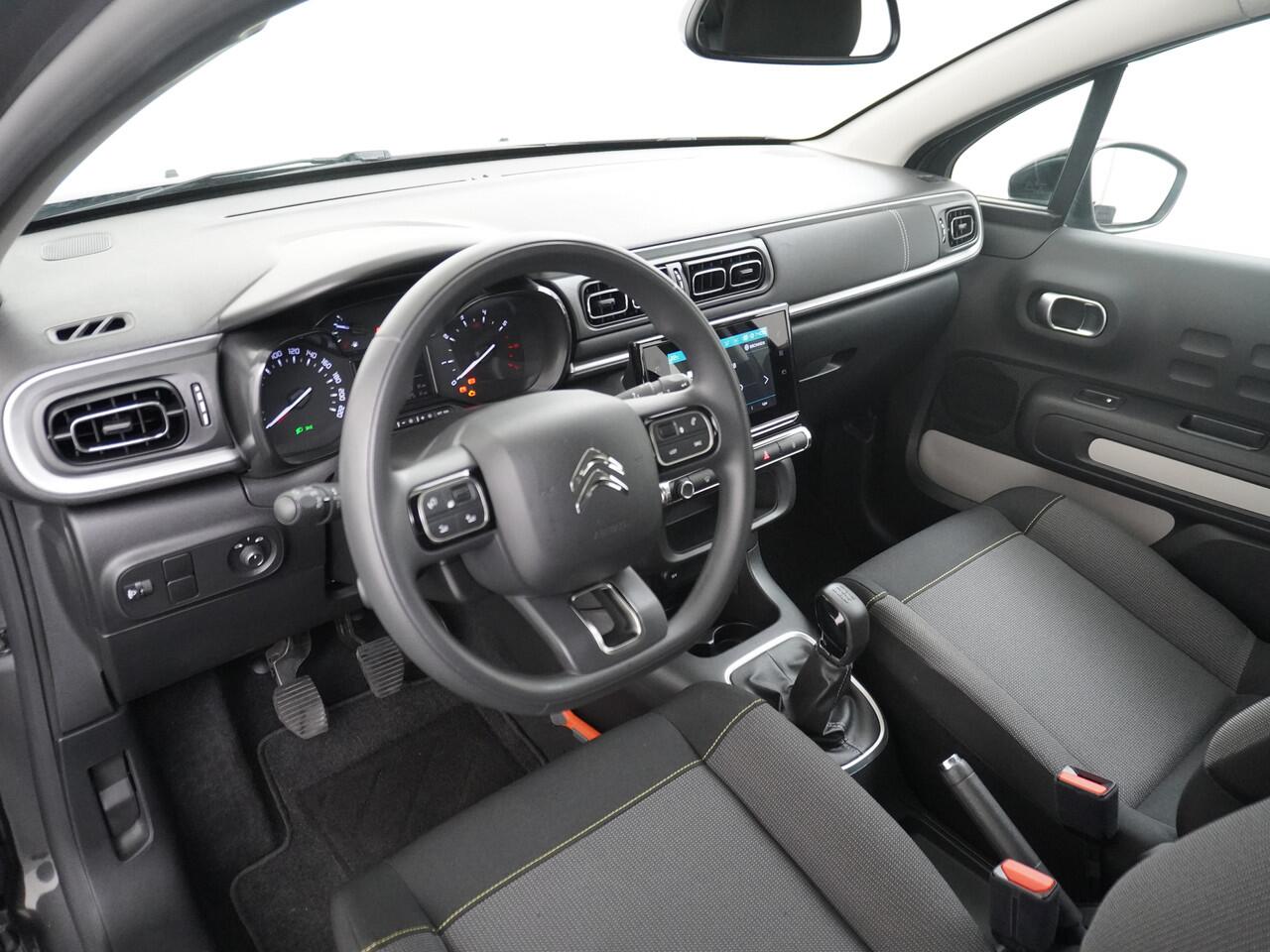 Citroen C3 1.2I Navi Ecc Apple Carplay Android Auto Cruise Control C-Series 16"lm Regensensor Spoorassistent ldws Bluetooth Pack Safety Lmv Origin. NLse auto ¤ 24.000 nieuw! 1e Eigenaar