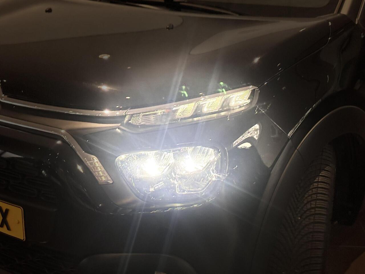 Citroen C3 Max 1.2 Turbo 110pk EAT6 | KEYLESS ENTRY | CAMERA | NAVI | LM-VELGEN | DAB+ | CLIMA | ALL-SEASONBANDEN |