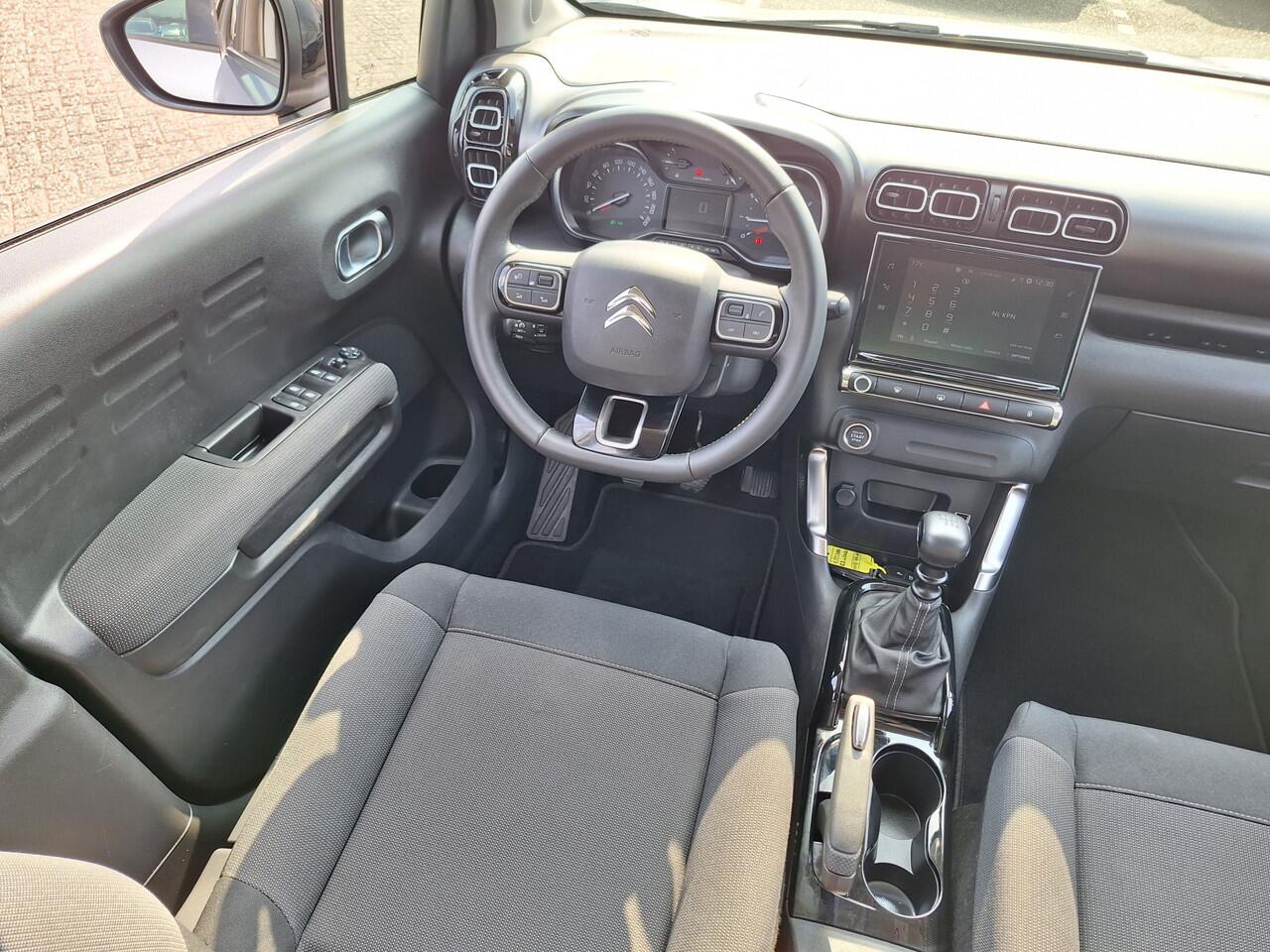 Citroen C3 Aircross 1.2 PureTech Shine 15X OP VOORRAAD